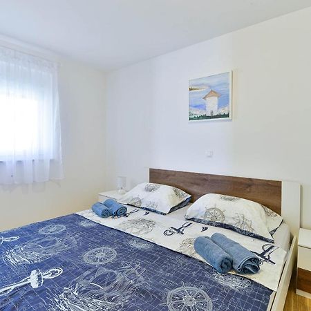 Apartman Duje 2 Zadar Bagian luar foto